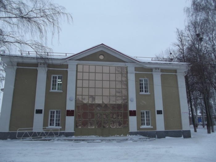 Районный Дом культуры в Алнашах