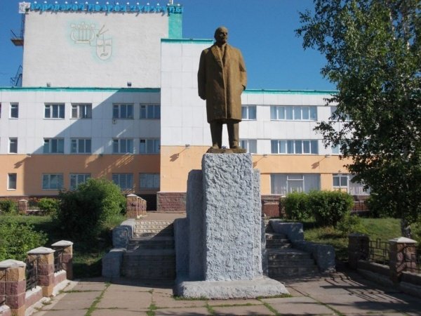 памятник В.И.Ленина в Благовещенске