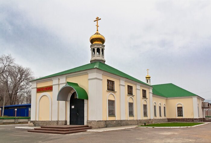 Храм в честь Святителя Николая Чудотворца с. Богатое