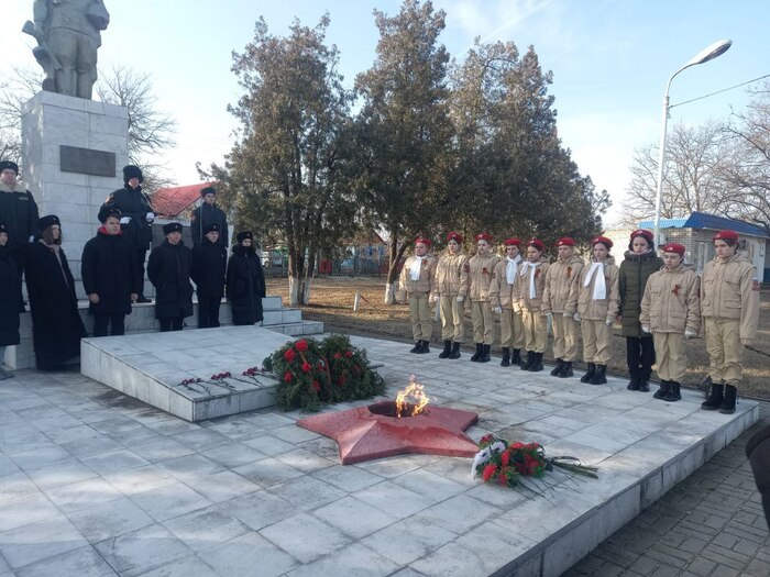 Мемориал ВОВ ст Калниболотская Краснодарский край