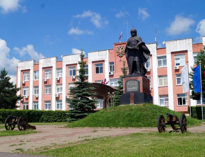памятник в городе Кондрово