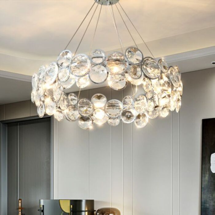 шикарная люстра для квартиры