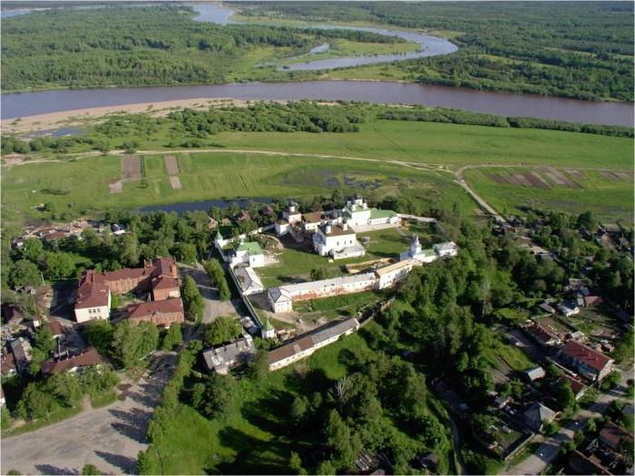 Костромская область население. Город Макарьев Костромской области. Город Макарьев Костромской. Макарьев Костромская Губерния. Город Макарьев Кострома.