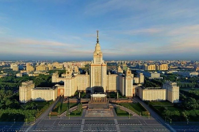 Московский Государственный Университет МГУ