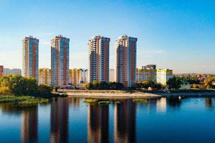 живописный вид на новостройки Энгельса