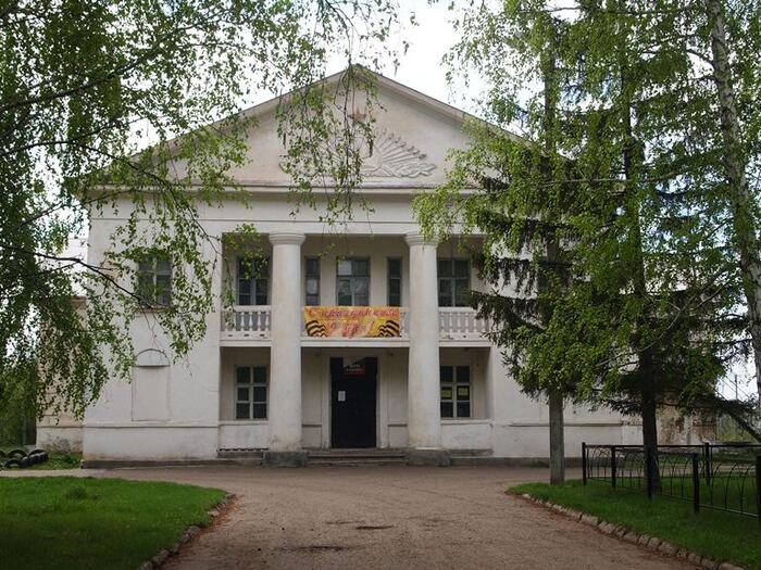 Дом культуры в п. Октябрьский Ульяновская область