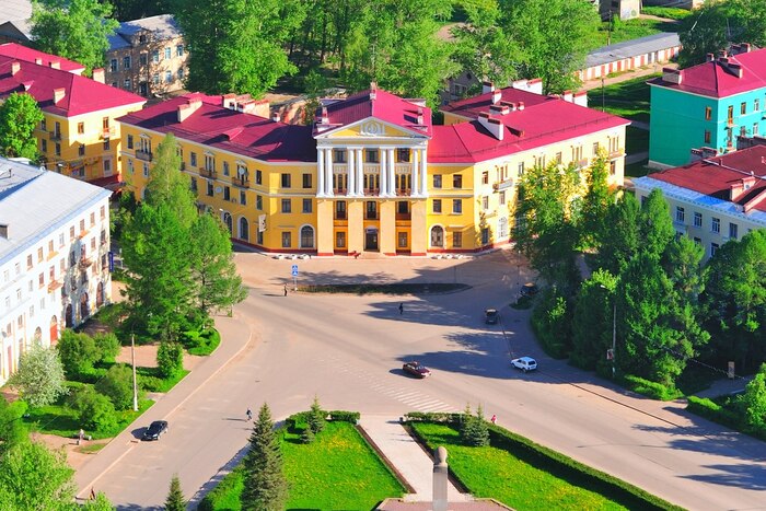 Вид города Пикалево с высоты