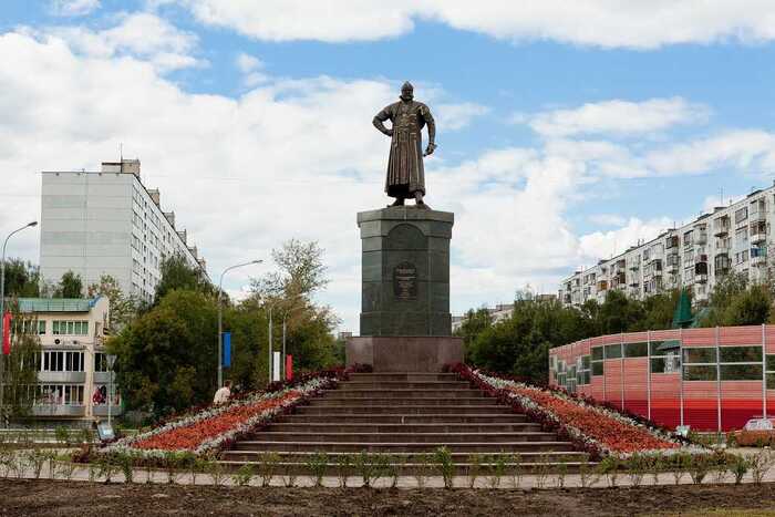Памятник Морхинину г Пушкино