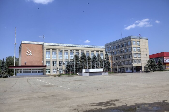 Центральная площадь города Светлограда
