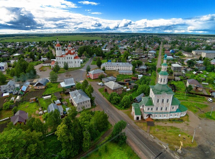 Вид города Тотьмы с высоты