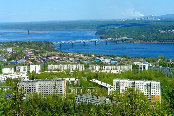 Вид города Усть-Илимска с высоты