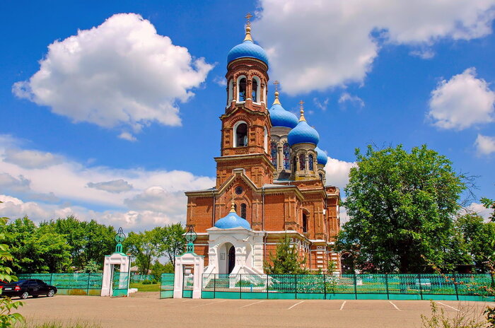 православный храм в ст Воронежская